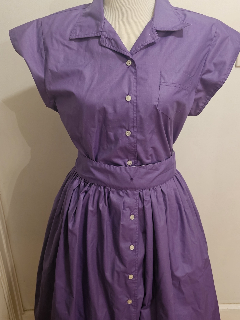 Vintage Button-Front Fit & Flare Day Dress - Purple - Picture 2 of 10